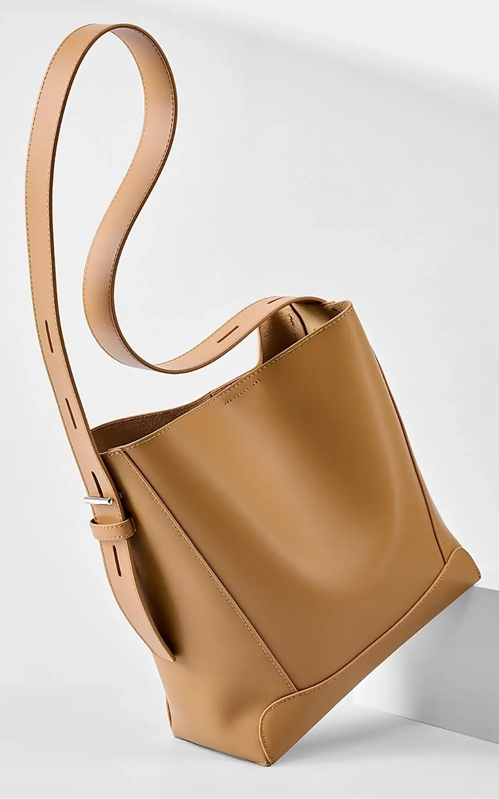 Brown Lunaro Bucket bag with premium calfskin texture detail