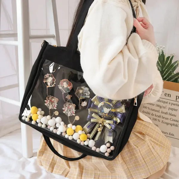 person wearing crossbody tote at convention