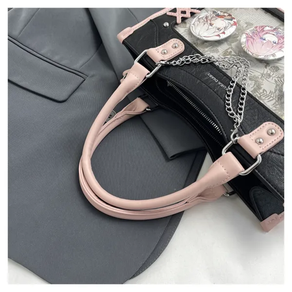 Ita bag crossbody worn by a model